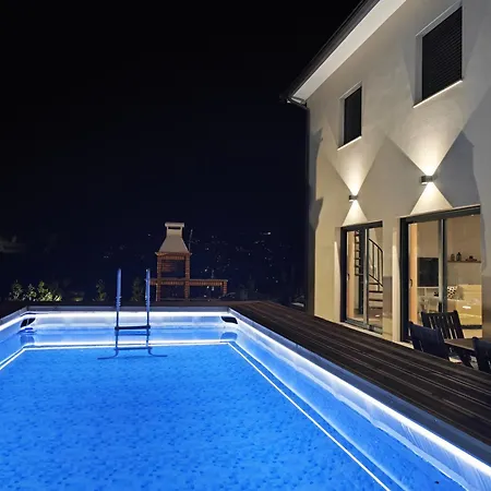 Casa Da Milinha - With A Pool Near Rio Douro 빌라 *