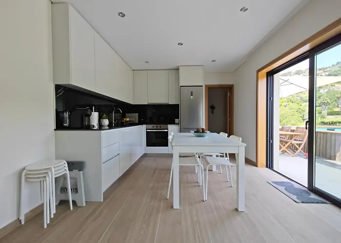 Casa Da Milinha - With A Pool Near Rio Douro Villa